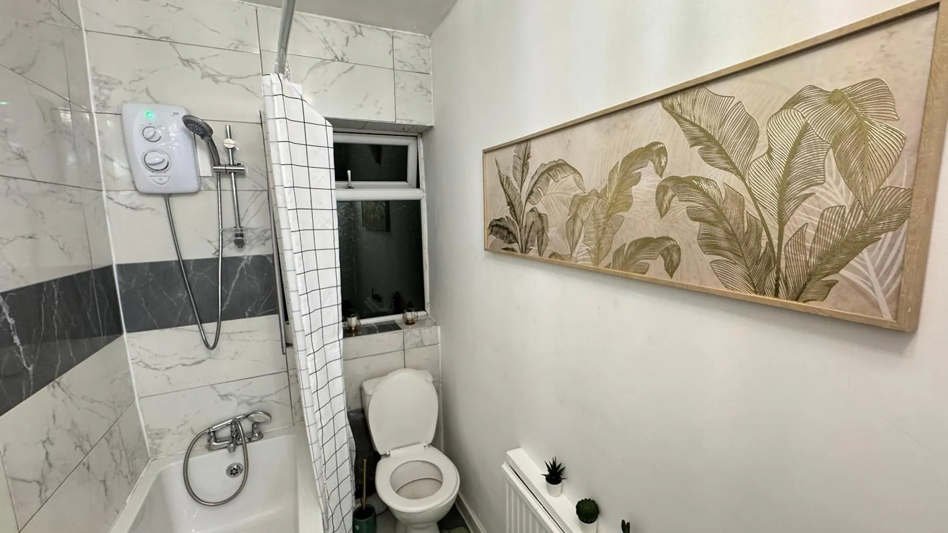Luxury Room In Sheffield City Road 0*,  United Kingdom