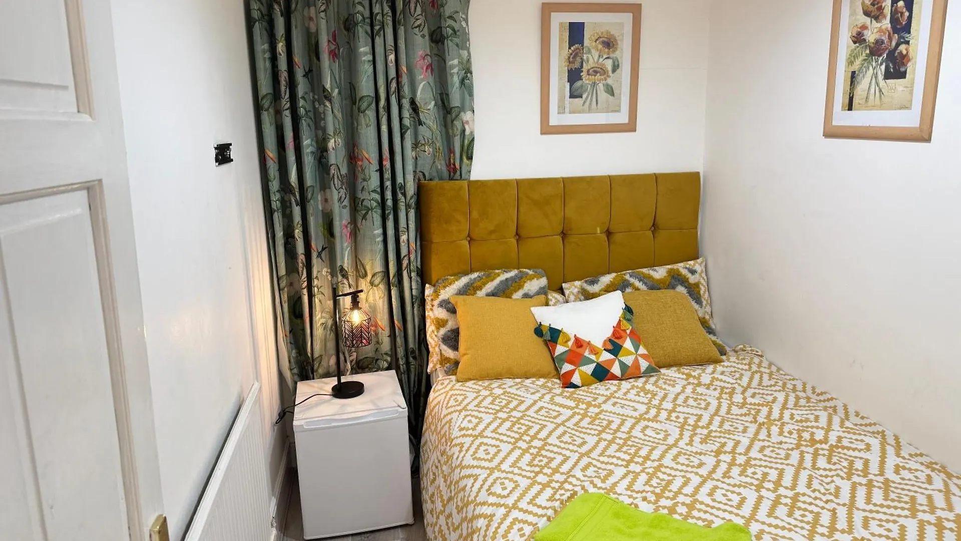 Luxury Room In Sheffield City Road 0*,  United Kingdom
