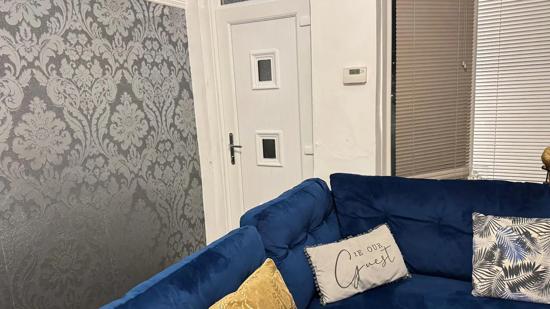 Luxury Room In Sheffield City Road