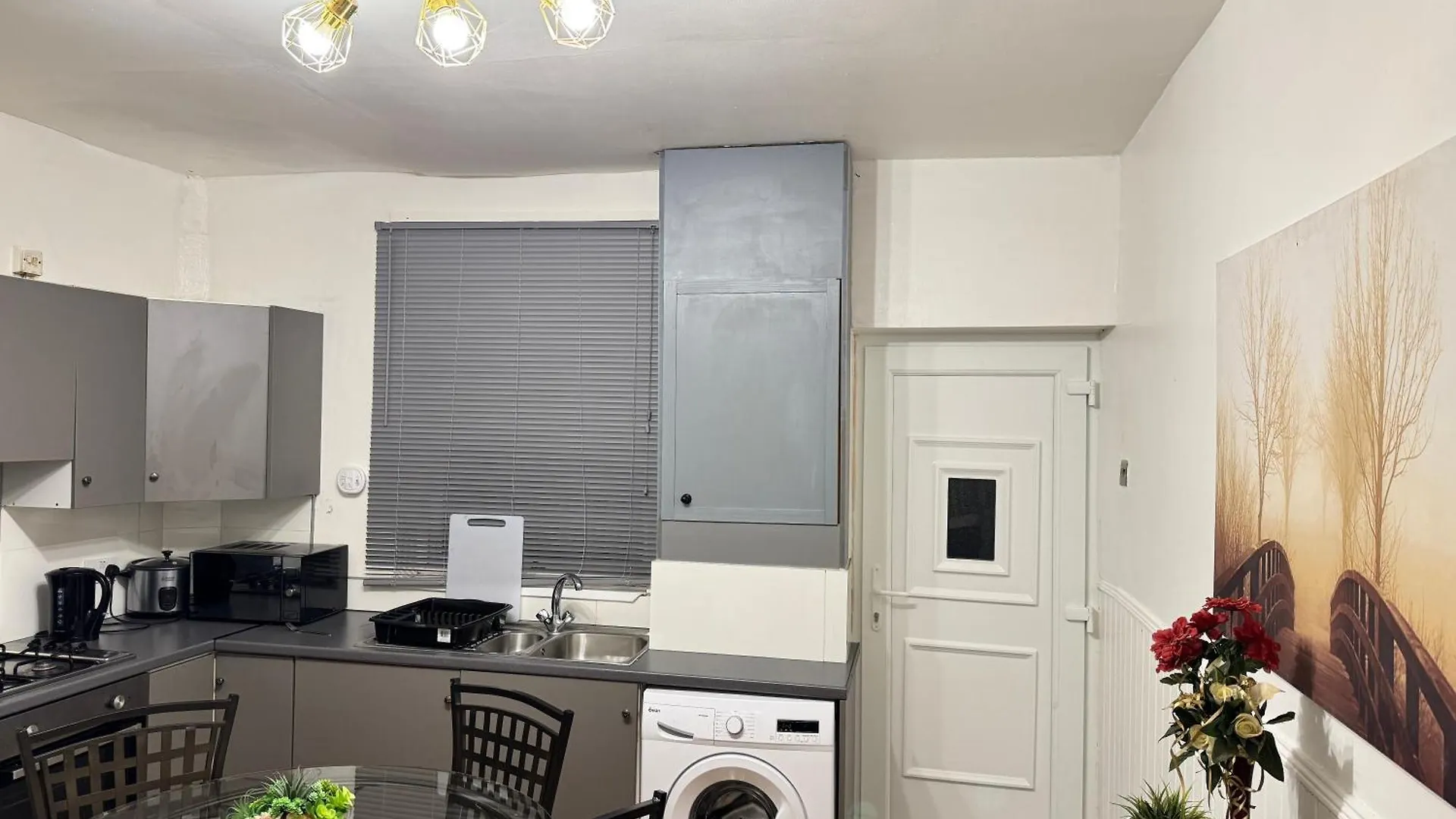 Luxury Room In Sheffield City Road